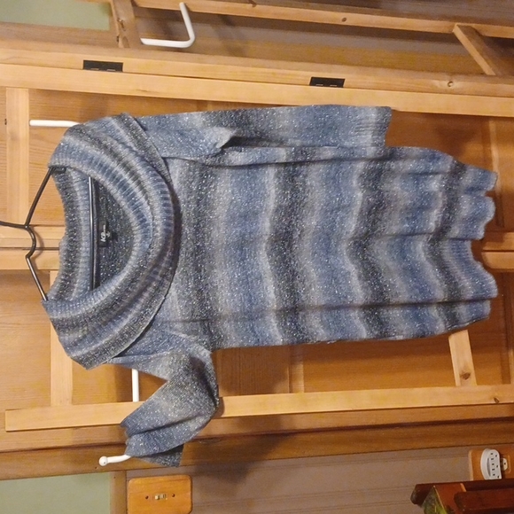 AGB Sweaters - AGB Woman Sweater Sz. 1X.